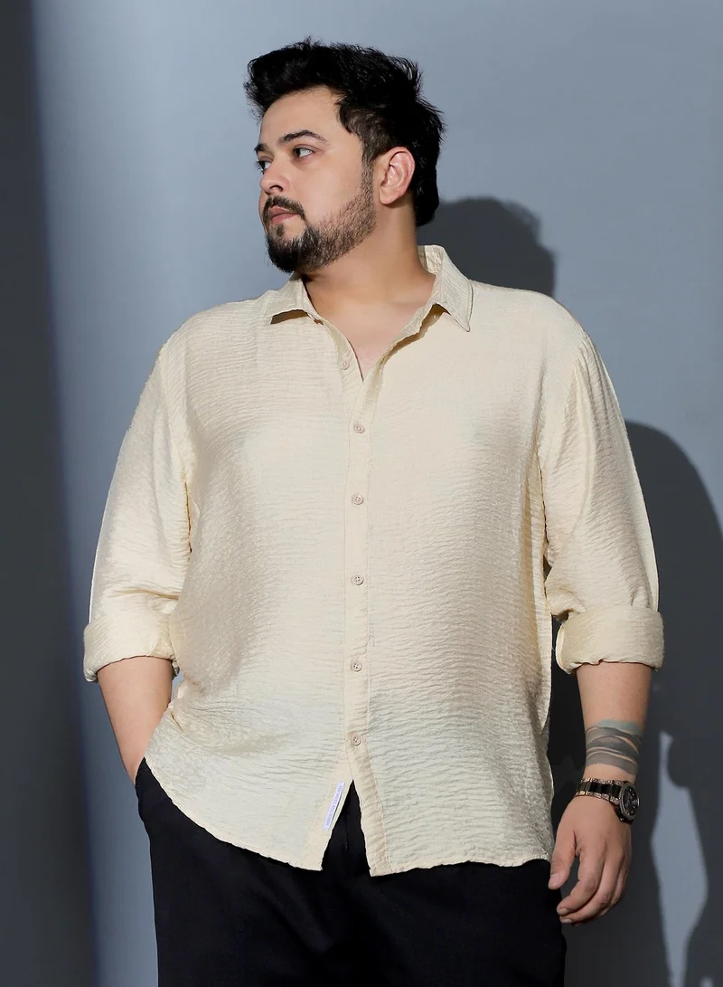 Instafab Plus  Instafab Plus Men Solid Creased-Tactile Shirt | Spread Collar , Long Cuffed Sleeves | Button Closure , Curved Hem | Solid Creased Material | Woven Fabric For Casual & Daily Wear | Off-White for Men | Best Price UAE