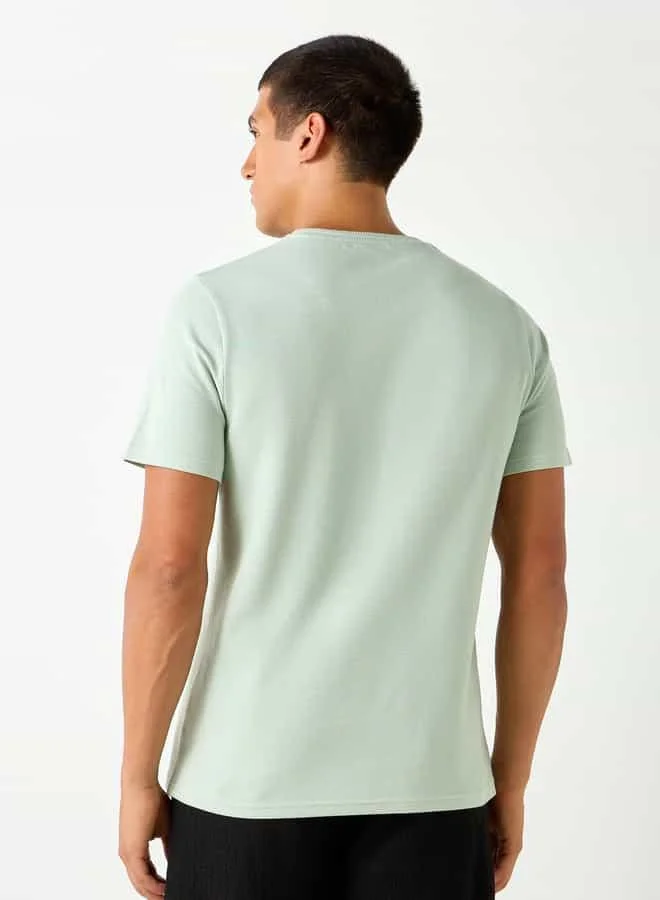 Iconic Iconic Textured T-shirt with Short Sleeves and Crew Neck