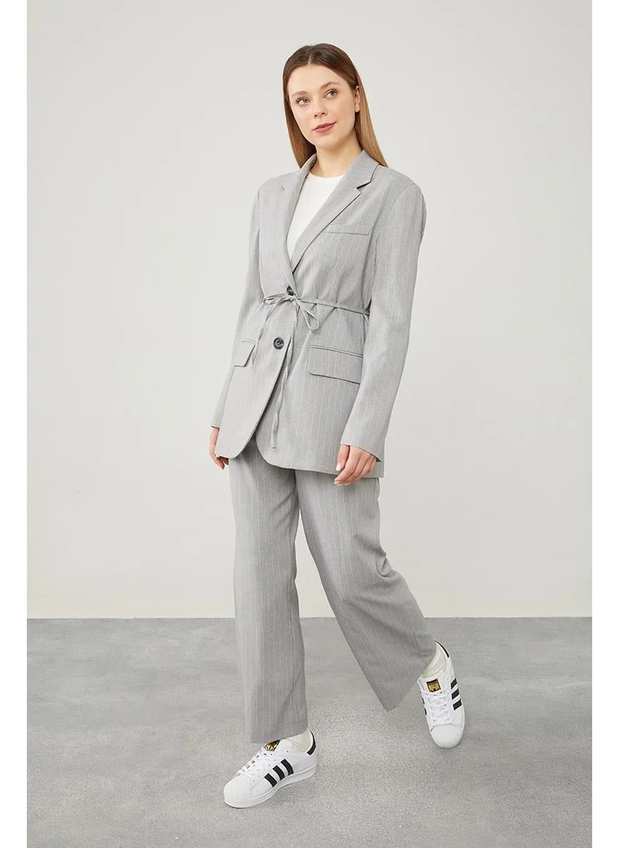 ليفيدور Gray Waist-Tie Striped Trouser Suit