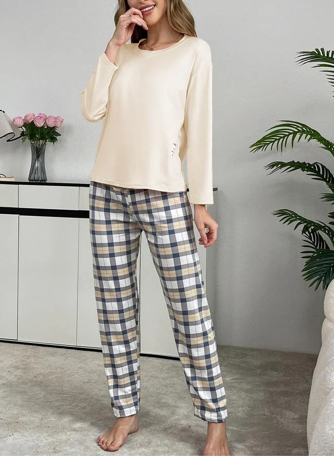 تايك تو طقم من بنطال بيجاما بطبعة مربعات وتيشيرت سادة