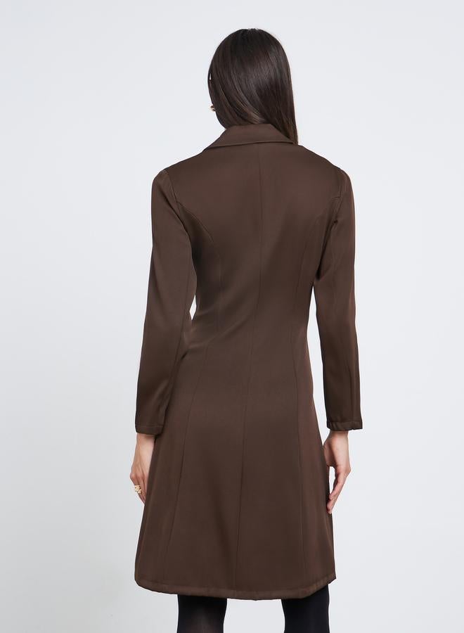 ستايلي فستان بطول الركبة بليزر بصفين أزرار - Image 4