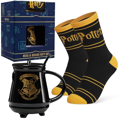 Harry Potter مجموعة هدايا هاري بوتر: كوب وجوارب للنساء والمراهقين بمقاس 4-9 أمريكي، كوب سيراميك للشاي والقهوة وجوارب عجل ناعمة (4/9 أمريكي) - Image 1