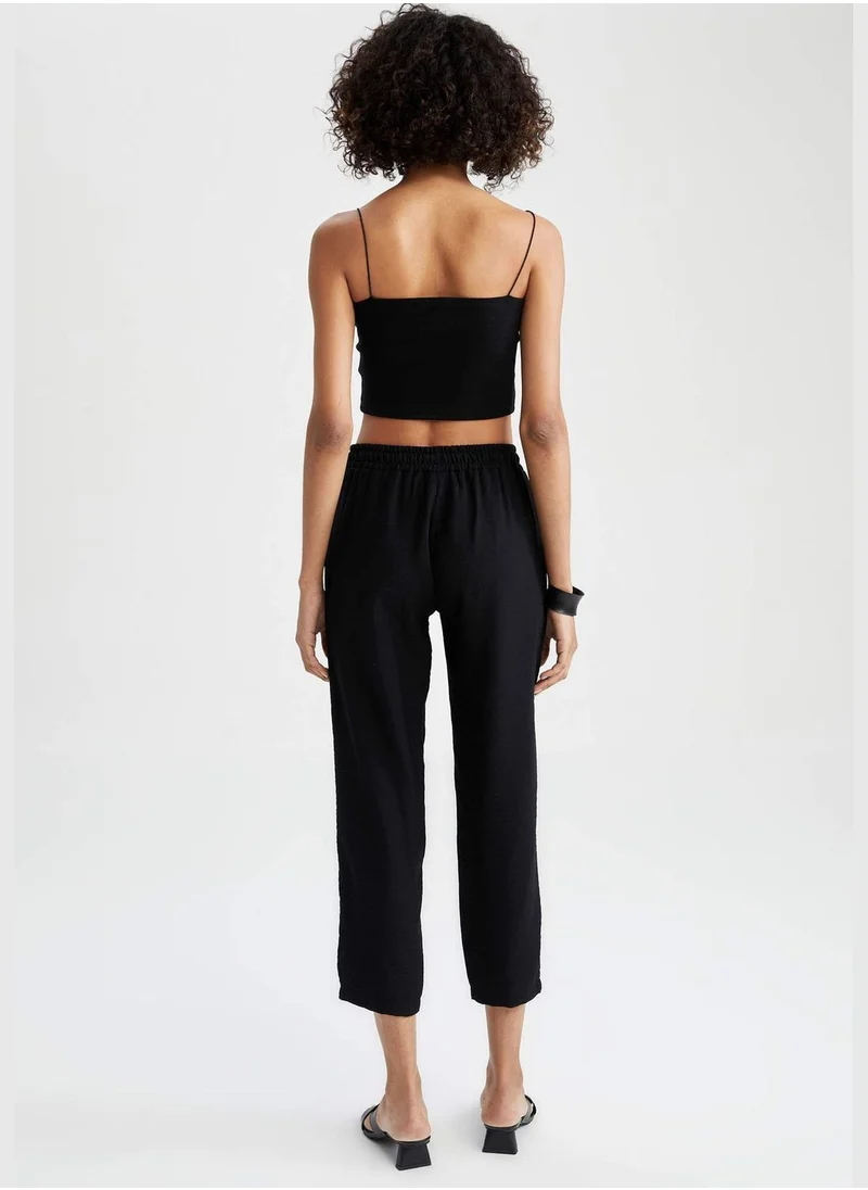 ديفاكتو Woman Jogger Fit Woven Trousers