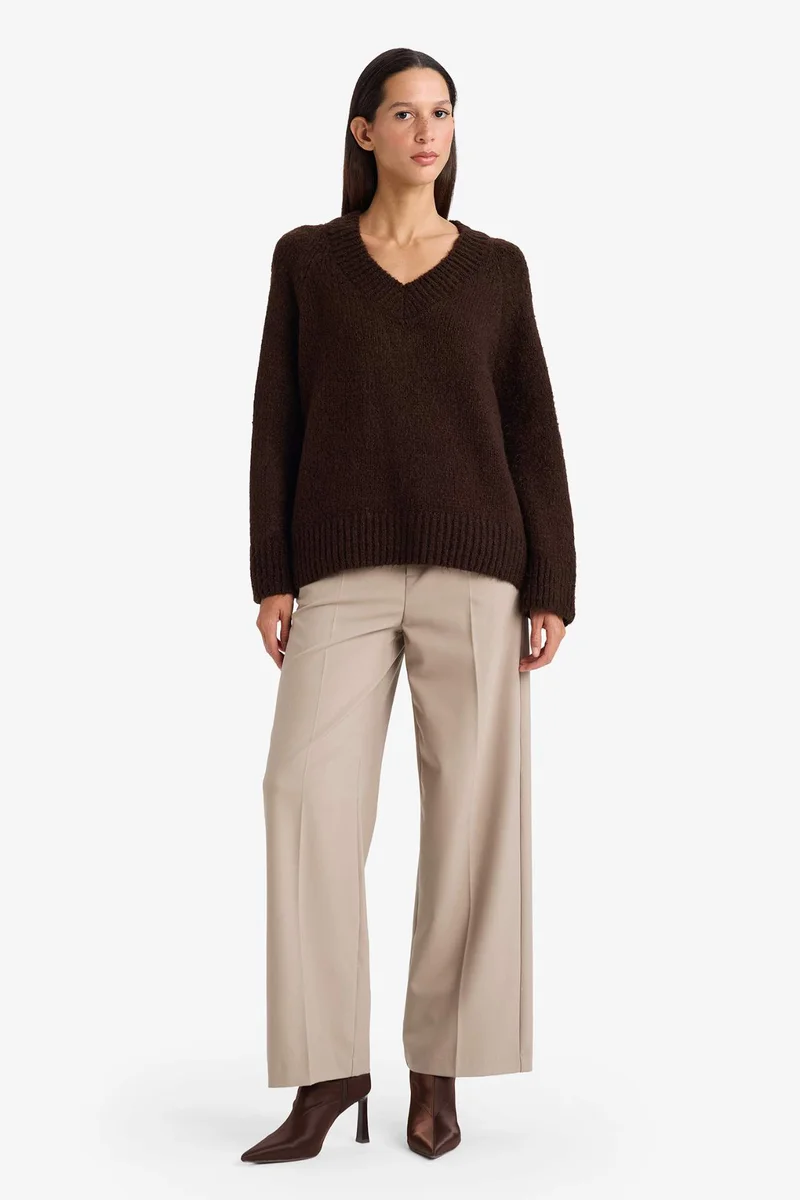 ديفاكتو Oversize Fit V-Neck Knitwear Pullover