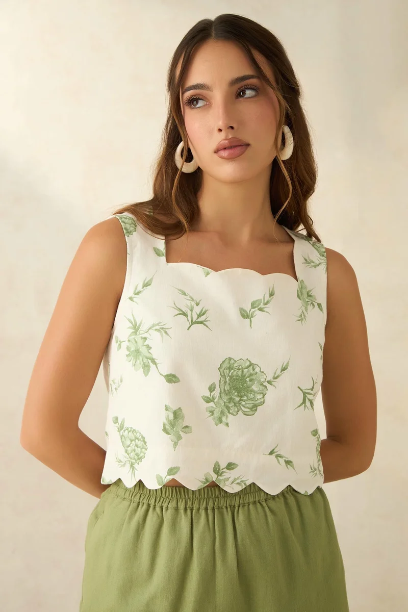 Virgio VIRGIO Linen Printed Scalloped Hem Crop Top