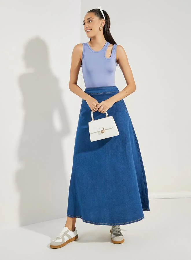 ستايلي Fitted Sleeveless Cut-Out Detail Tank