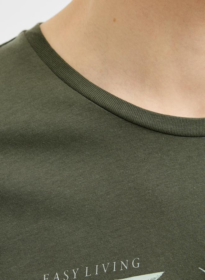 Rebel Graphic Print Crew Neck Regular Fit T-Shirt - Image 4