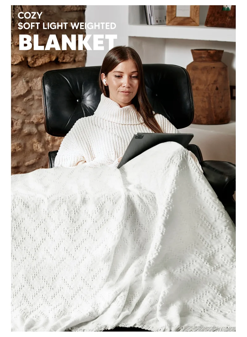 AC&L AC&L Knitted Blanket For Bed, Couch, Sofa, Chair Throw Blanket For All Seasons - Cozy Soft Light Weighted Blanket For Picnic, Travel, Home Decor Gift