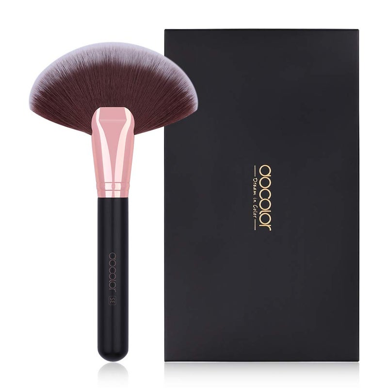 Docolor Fan Brush Finishing Powder Brush Multi-use Brush For Face and body Professional Highlighting Blush powder Bronzer Cheekbones Make Up Brushes Perfect For Spray Tan Powder Synthetic Hair Soft - Image 1