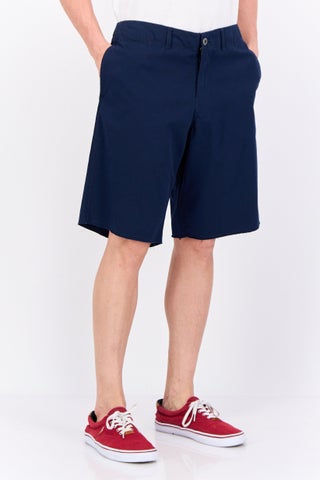 Men Solid Stretchable Bermuda Shorts, Dark Navy - pzsku/Z85697ADCDB49187DBF25Z/45/1747054352/0a432638-8e88-4d8e-a125-c79332a6534b