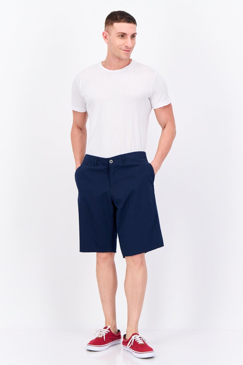 Men Solid Stretchable Bermuda Shorts, Dark Navy