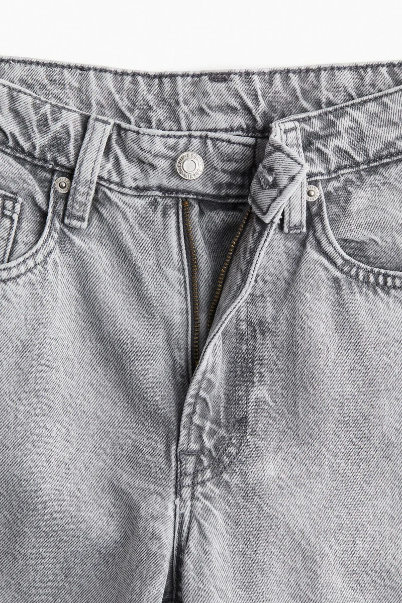 H&M Straight High Jeans