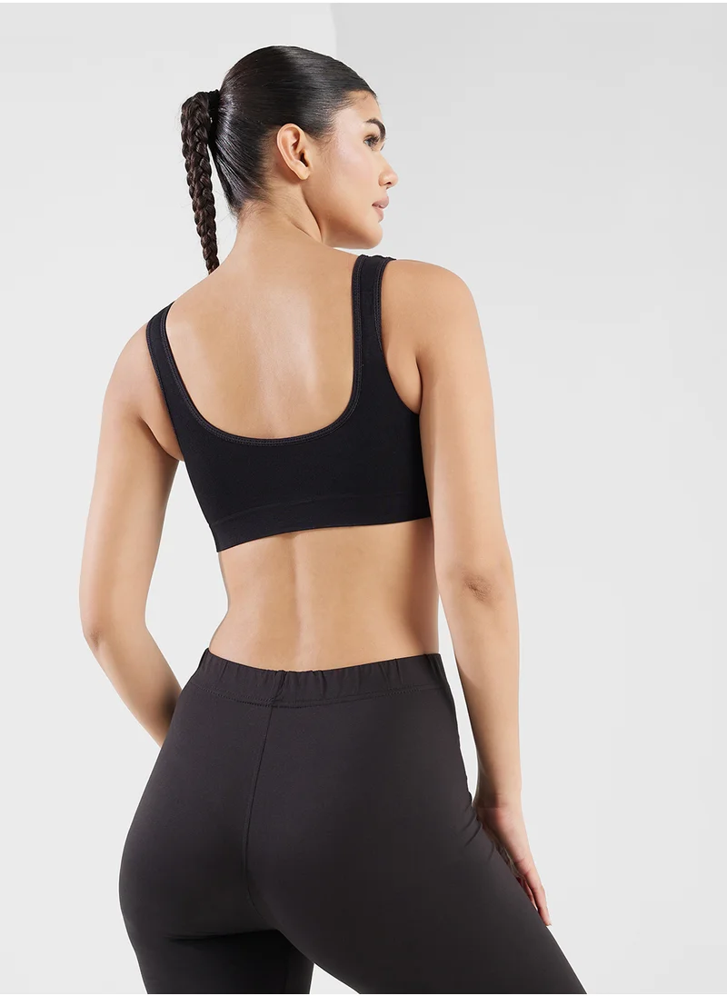 فورورد Ruched Plunge Neck Sports Bra