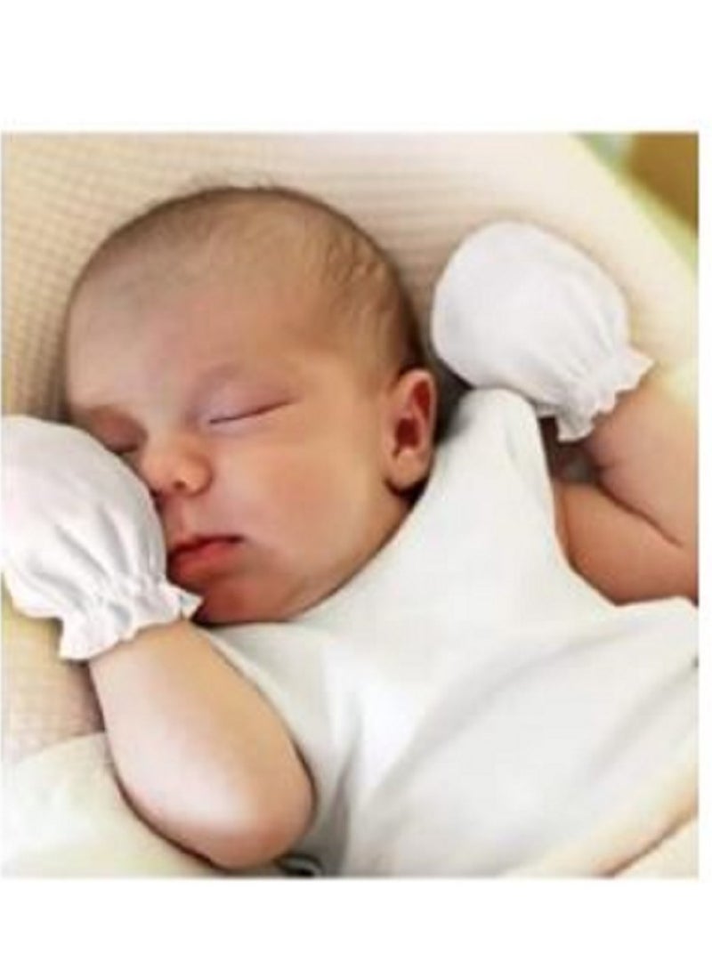 Comfortable and modern gloves to protect your baby, safe and in a cheerful color, 0-6 months - Image 4