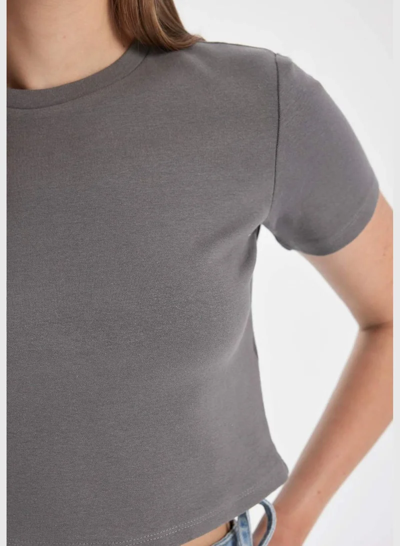 DeFacto Short Sleeve Fitted Crew Neck T-Shirt