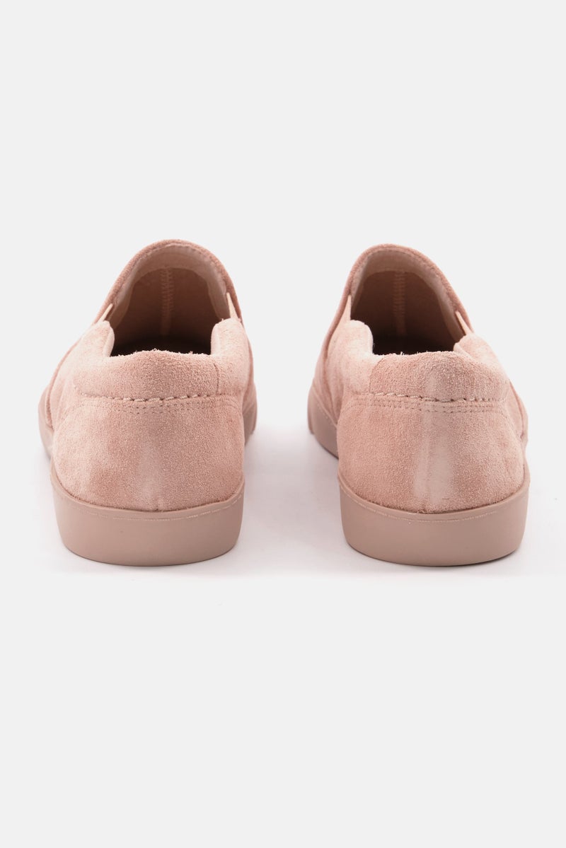 clarks أحذية كاجوال نسائية مزودة بقفاز قابل للانزلاق، بلش - Image 2