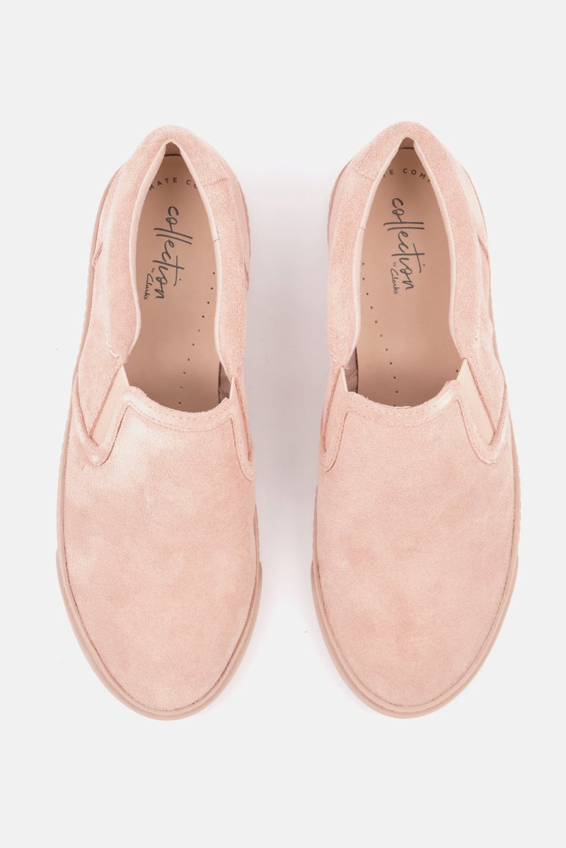 clarks أحذية كاجوال نسائية مزودة بقفاز قابل للانزلاق، بلش - Image 4