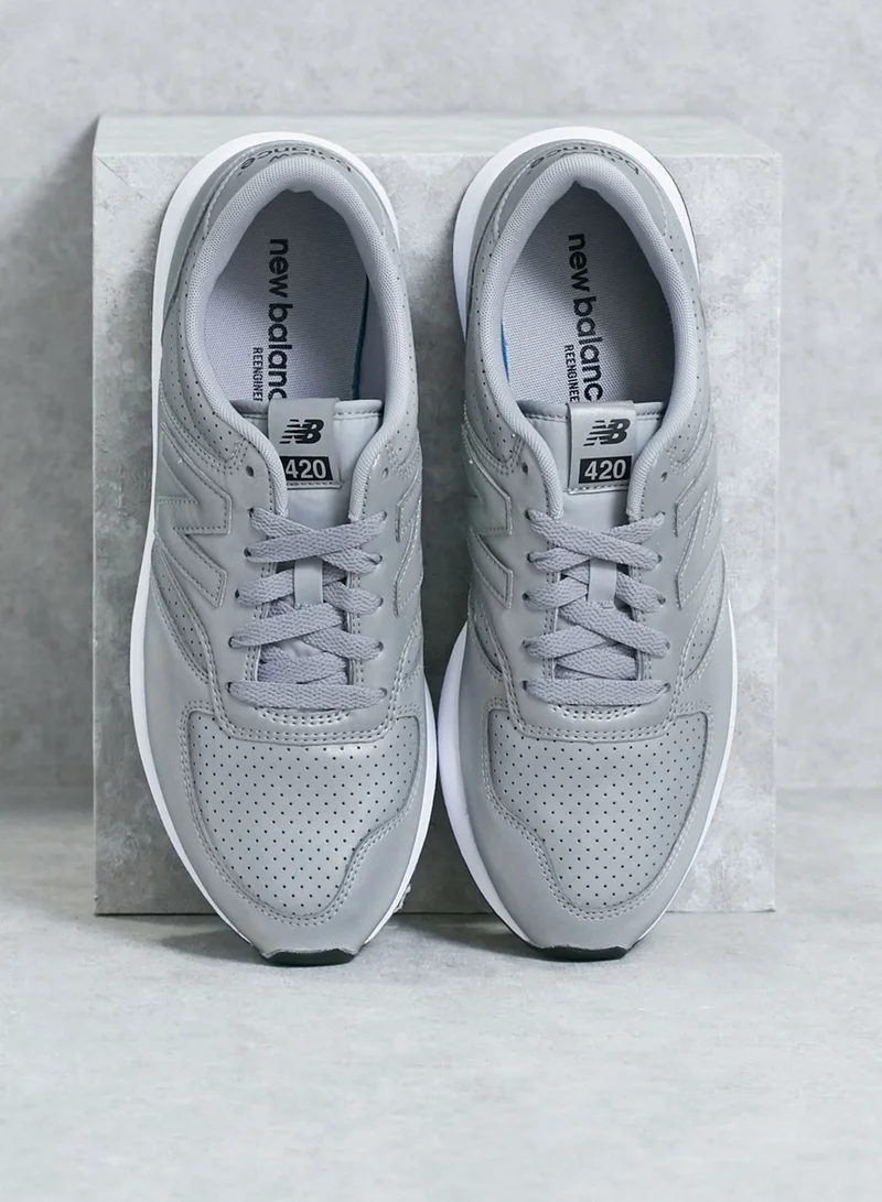 New Balance MRL420 Sneakers