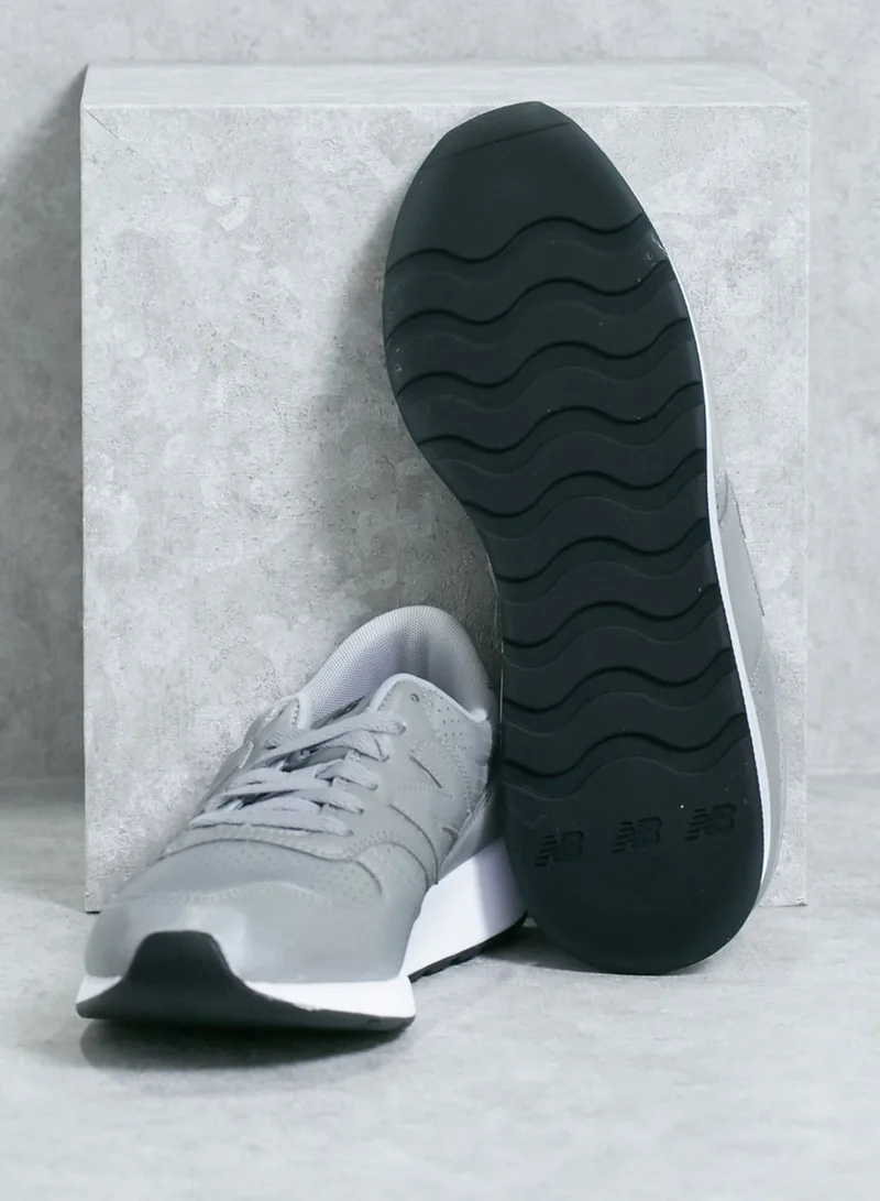 New Balance MRL420 Sneakers