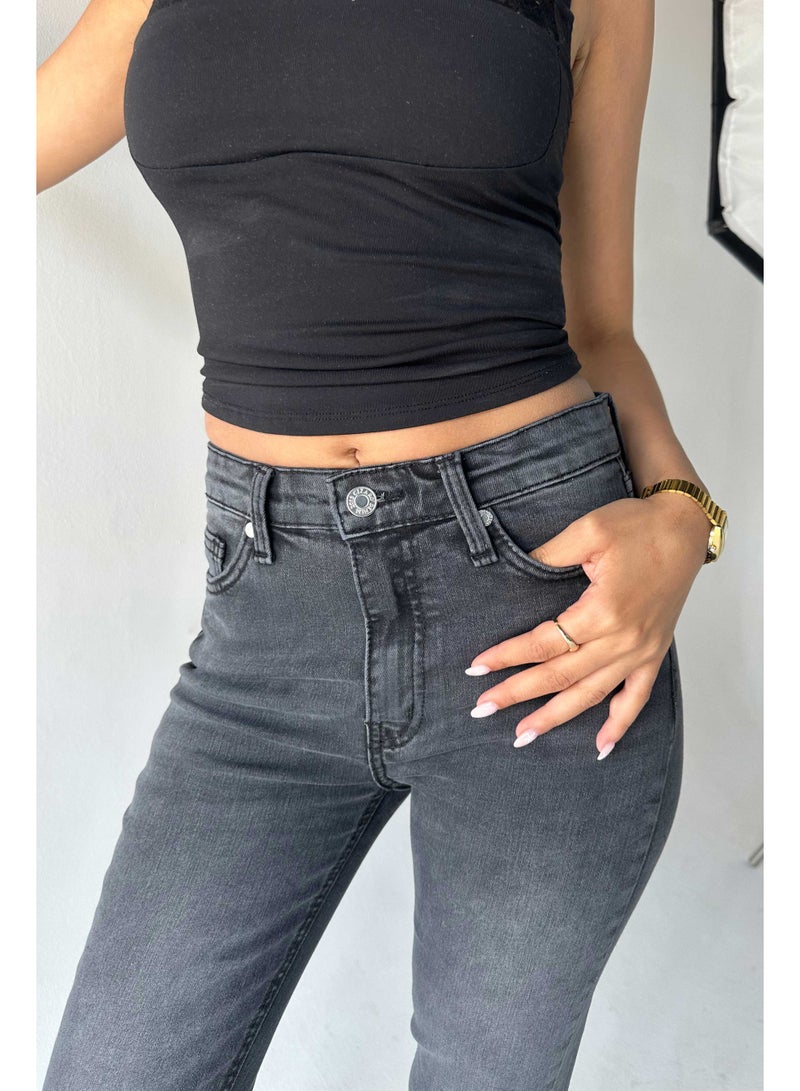 CIZARO Flare - High-Waist Charcoal Black Jeans  - Image 5