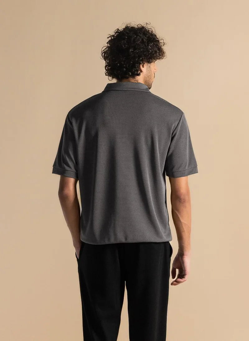 SHAPES ZIPPER DETAIL POLO SHIRT