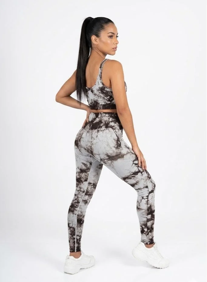 THUGFIT Grey THUGFIT FunkyHues Performance-Stride Fitness Suit - Grey for Women | Best Price UAE
