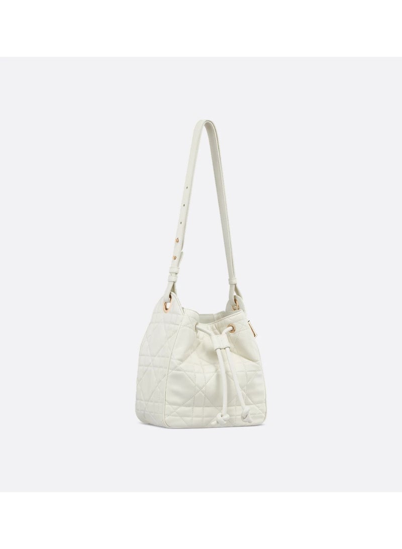 ديور أديكت حقيبة يد صغيرة من D-Motion برباط على شكل دلو حقيبة كتف عبر الجسم - Image 1