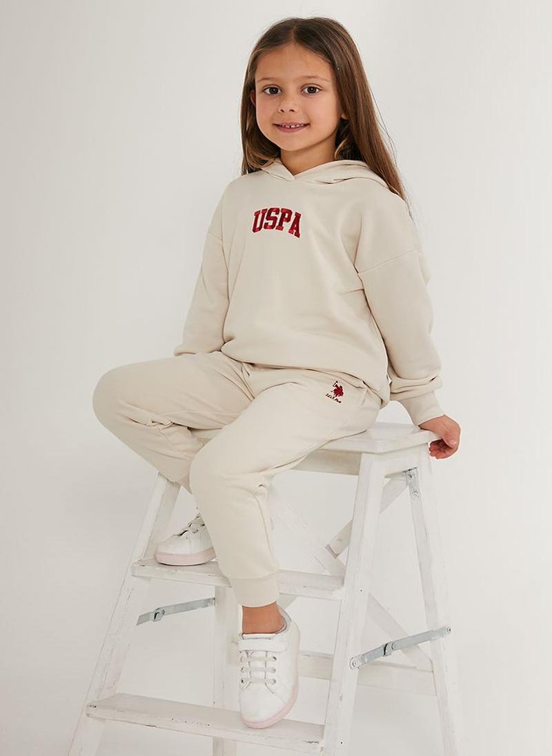 يو اس بولو اسن طقم رياضي بيج للبنات من يو إس بولو أسن - Image 3