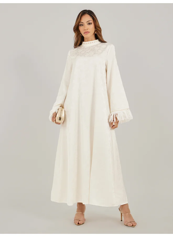 أميرة Amirah Jacquard Stand Collared Jalabiya with Tassel Trim