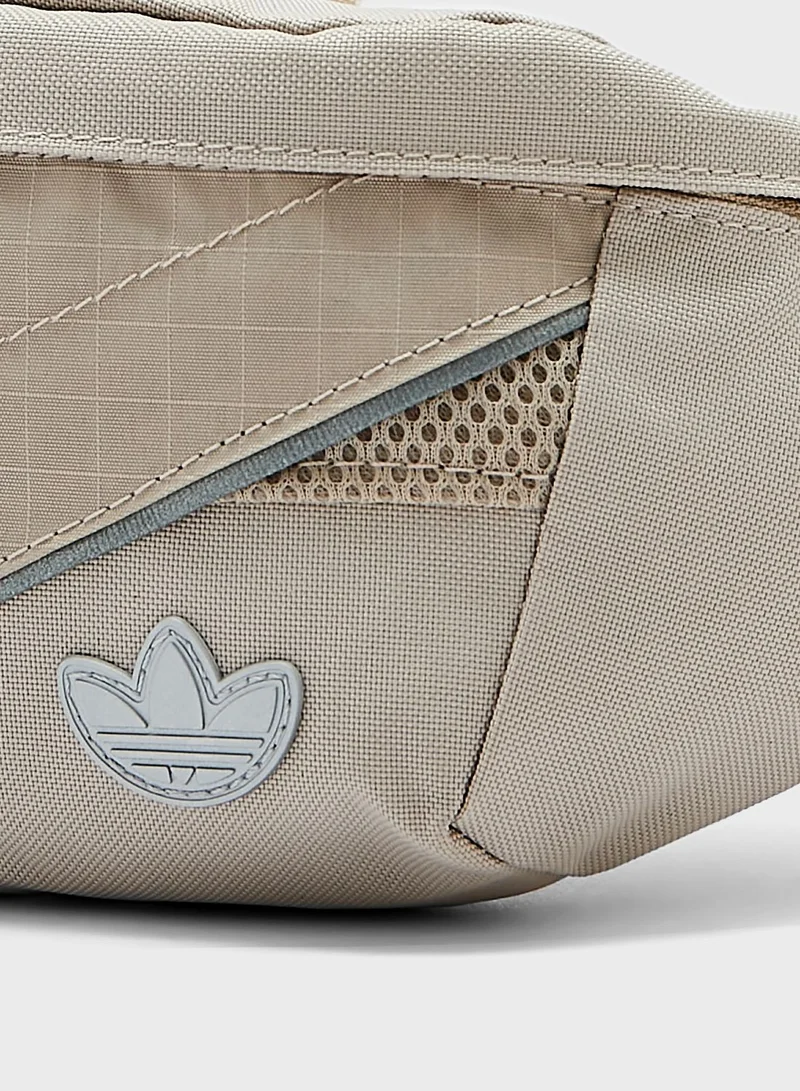 adidas Originals Essential Waistbag