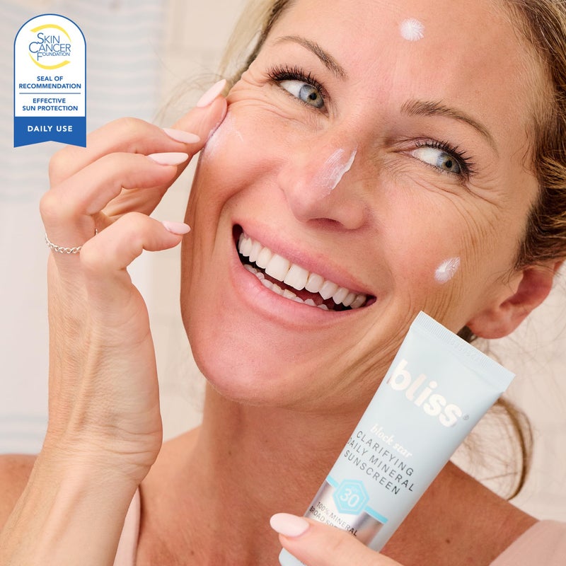 Bliss Block Star Clarifying Daily Mineral Sunscreen Broad Spectrum SPF 30, Blendable Pore Safe Formula for Blemish Prone Skin with Salicylic Acid and Witch Hazel, 1.4 Fl Oz - Image 5