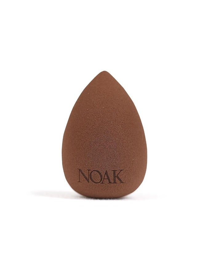 Noak إسفنجة المكياج NOAK AirBlend | إسفنجة دمج ناعمة (بيوتي بلندر) | دمج مثالي لكريم الأساس والكونسيلر | خالية من اللاتكس | قابلة لإعادة الاستخدام - Image 1