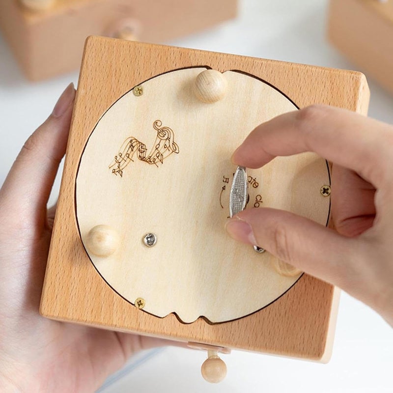 Wooden Musical Box Creative Clockwork Type Rotating Mechanical Music Movement - Image 5