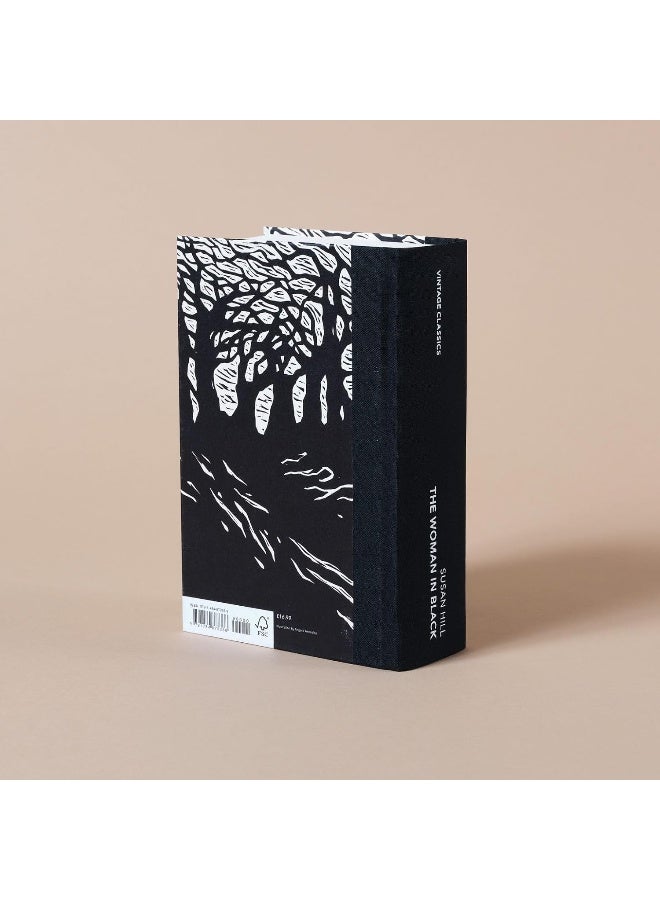 Vintage Classics The Woman in Black and Other Ghost Stories: A special edition of the gothic novel  - Image 4