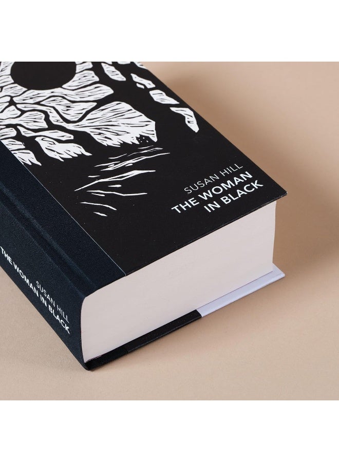 Vintage Classics The Woman in Black and Other Ghost Stories: A special edition of the gothic novel  - Image 3