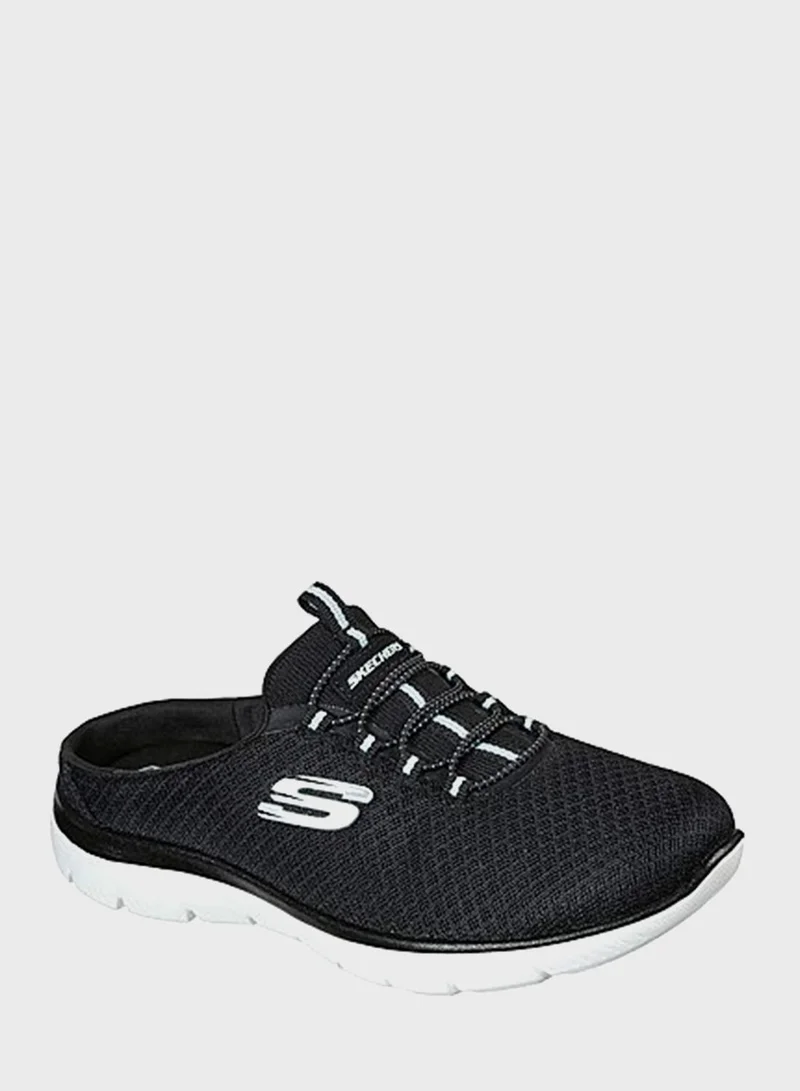 SKECHERS Summits