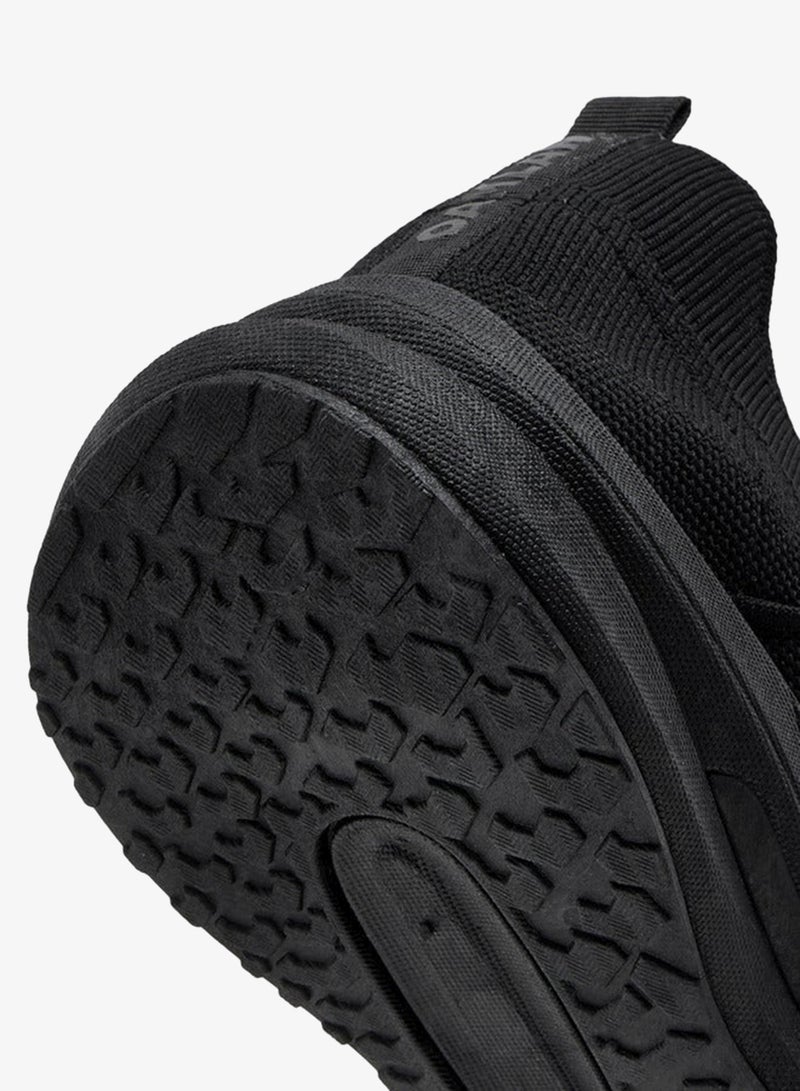 Oaklan by Shoexpress Women's Textured Slip-On Sneakers - Image 5