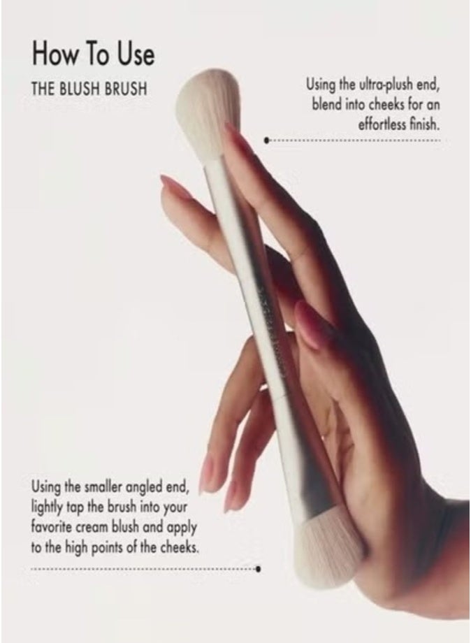 Summer Fridays The Blush Brush – Soft & Precise Makeup Application Tool 1pc - Image 5