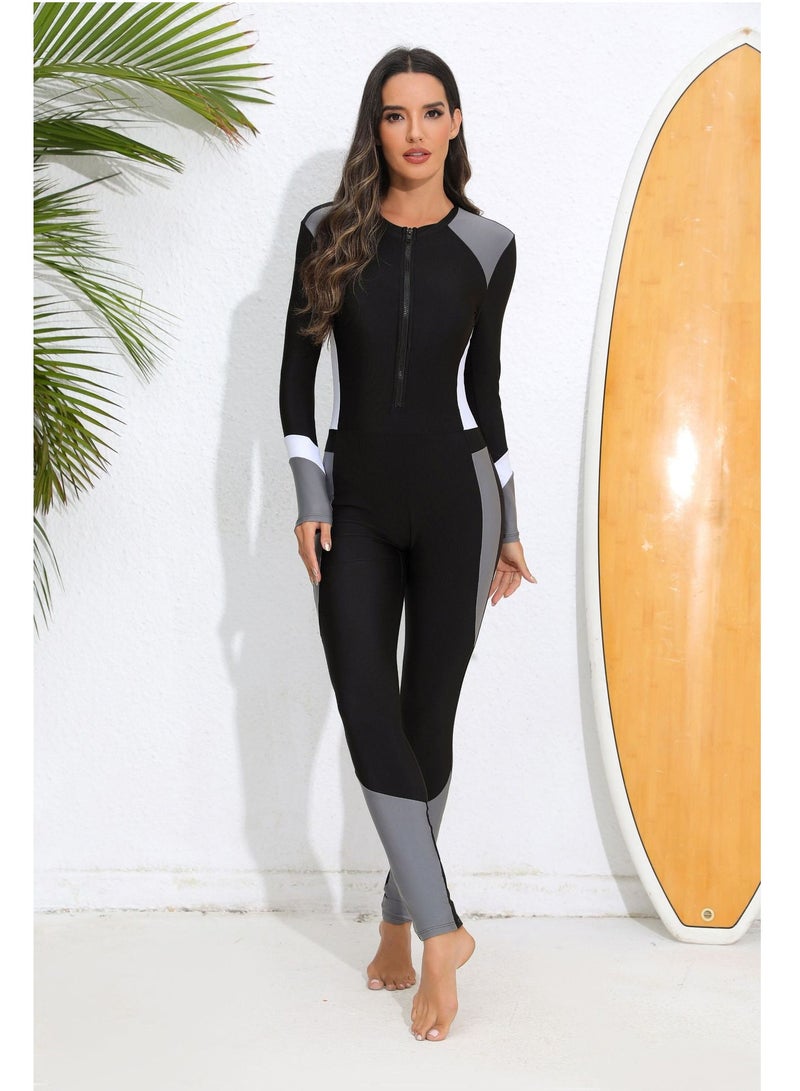 طقم بوركيني نسائي باللون الأسود مع تفاصيل رمادية من قطعة واحدة - Image 1