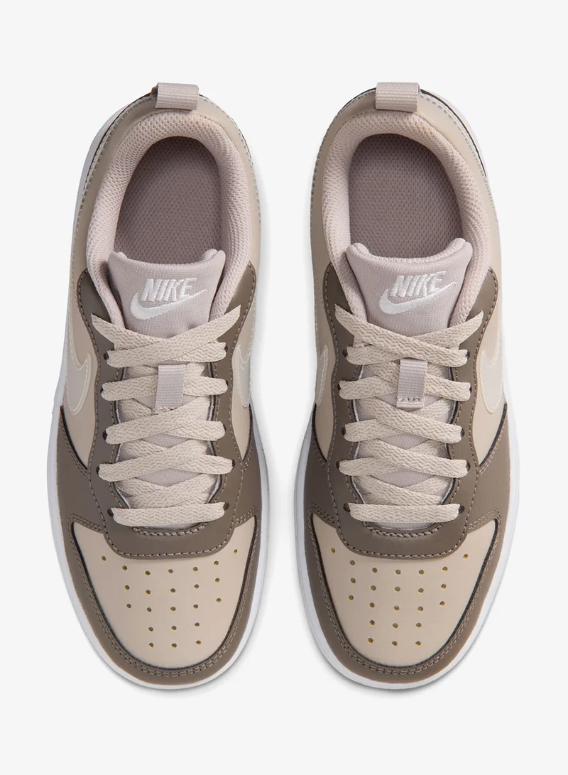 Nike MOON PARTICLE/WHITE-CAVE STONE-WHITE Youth Court Borough Low Jes Bg  | Best Price UAE