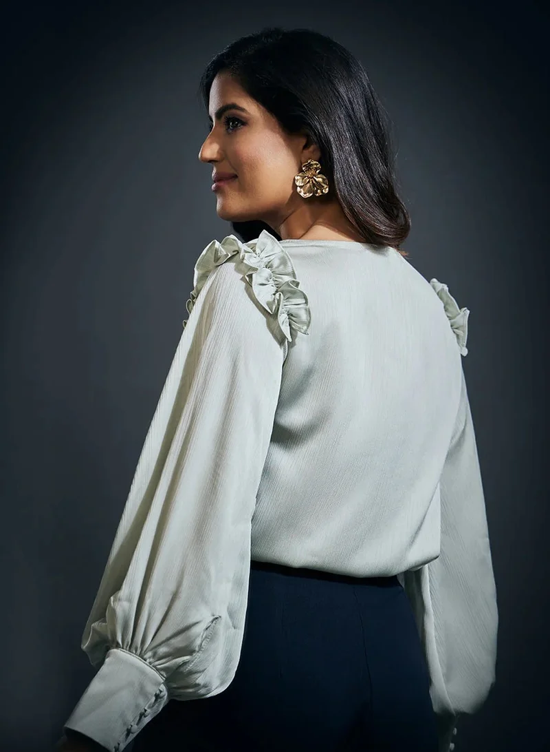 Zigzag Sleeve Detailed Shoulder Frilled Long Sleeve Top-Lime