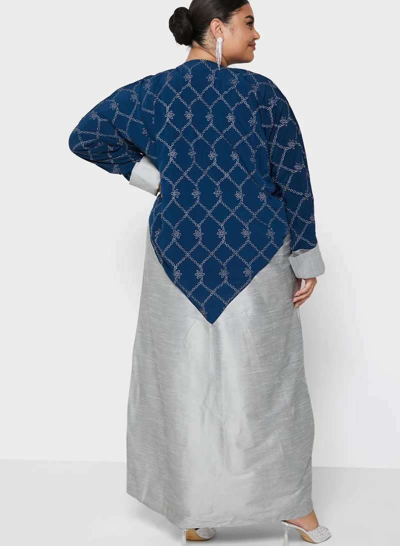 Hayas Closet Curve Asymmetric Embroidered Abaya