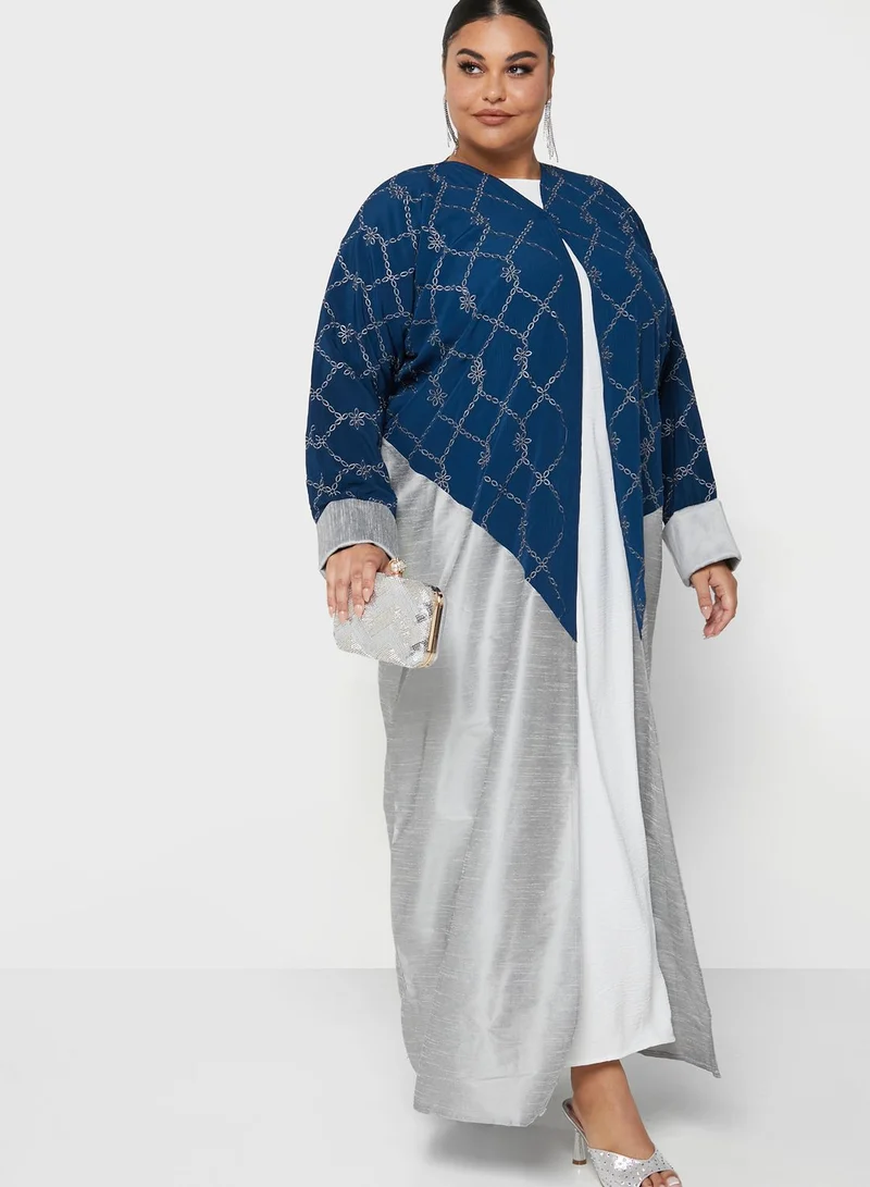 Hayas Closet Curve Asymmetric Embroidered Abaya
