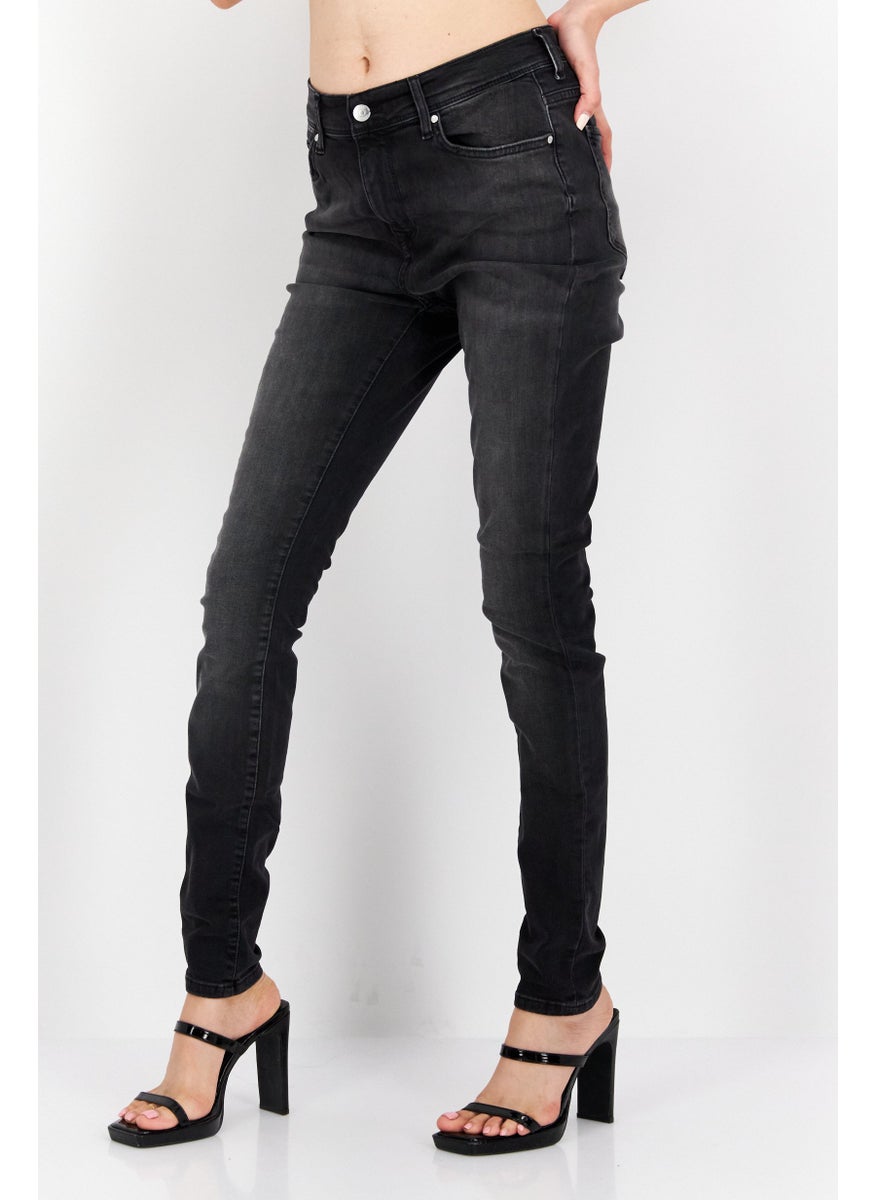 Only Carmakoma Women Skinny Fit Stretchable Washed Denim Jeans, Black  - Image 2