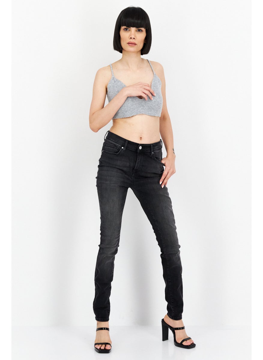 Only Carmakoma Women Skinny Fit Stretchable Washed Denim Jeans, Black  - Image 3