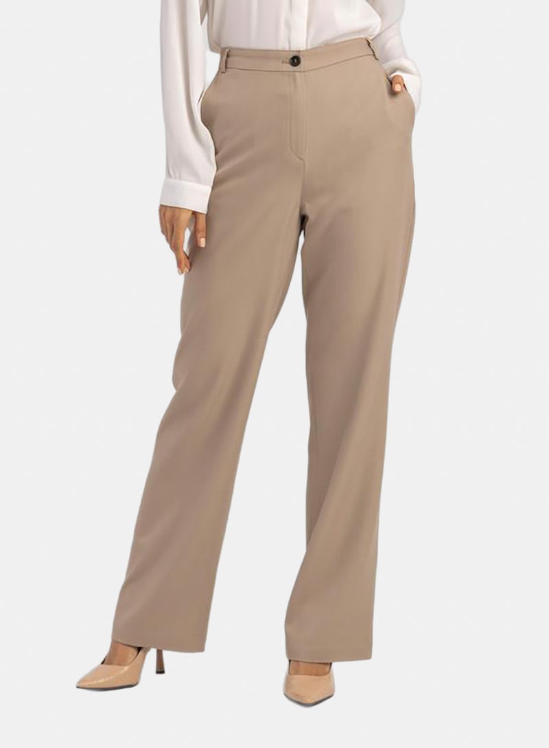 Esla Women Pant - Image 2