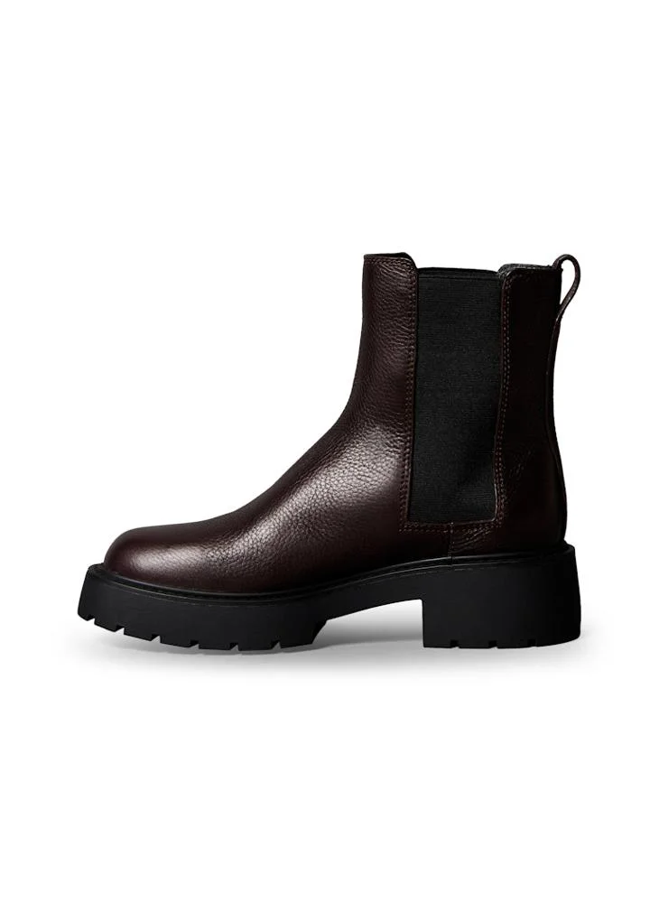 كالفن كلاين جينز جزمة تشيلسي سميكة