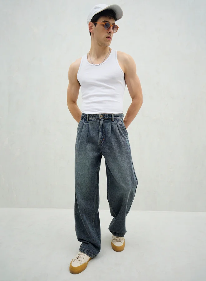 ساسافراس Sassafras Men Blue Mid Rise Washed Front Dart Wide Leg Jeans