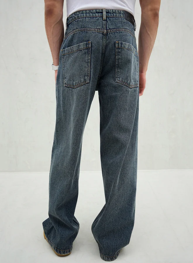 SASSAFRAS Men Blue Mid Rise Washed Front Dart Wide Leg Jeans
