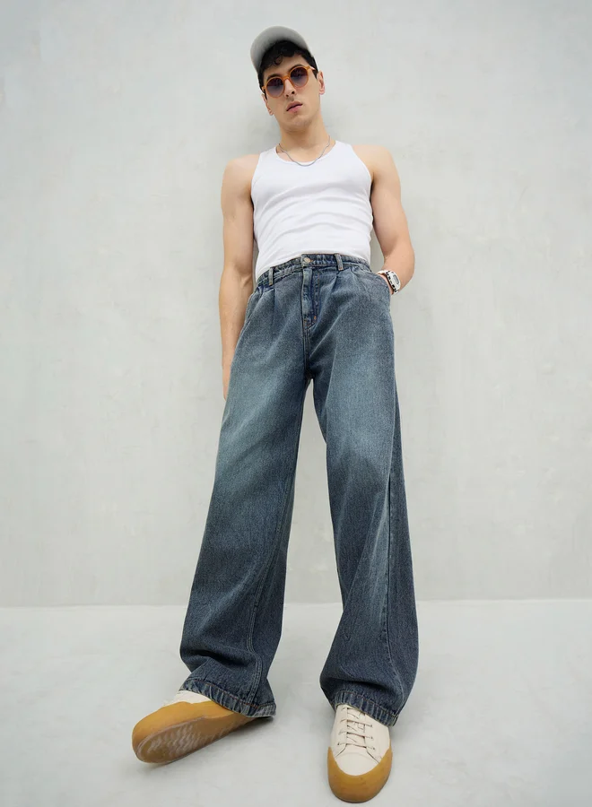 SASSAFRAS Men Blue Mid Rise Washed Front Dart Wide Leg Jeans